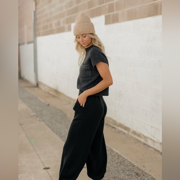 Free People Freya Short Sleeve Sweater In Black Size M - Picture 3 of 12